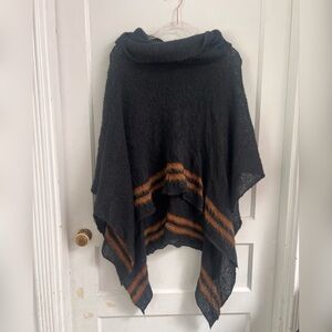 Wooden Ships Paola Buendia Poncho Sweater Mohair Wool Blend Size S/M